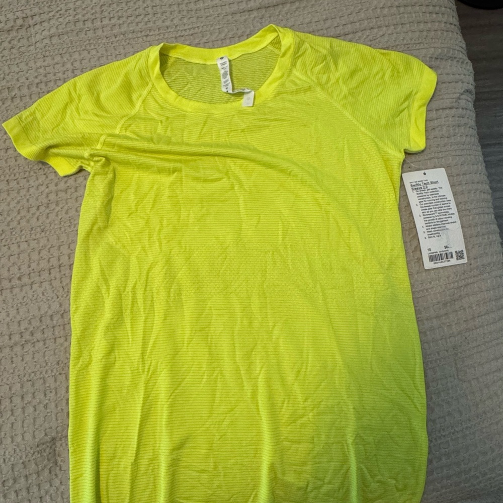 NWT Lululemon Bright Yellow Women's Top